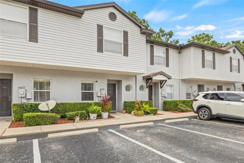 Townhouse in Tampa, Florida 3 bedrooms, 125.6 sq.m. № 1826533 - photo 3