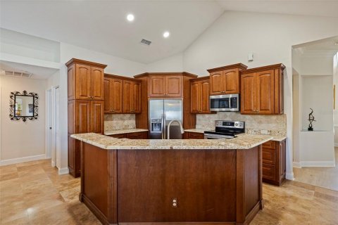 Villa ou maison à vendre à Palm Harbor, Floride: 4 chambres, 243.31 m2 № 2431121 - photo 8