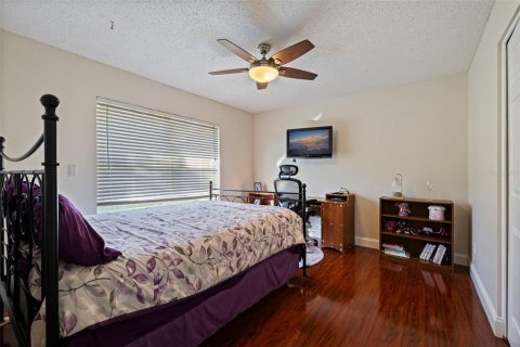 Villa ou maison à vendre à Palm Harbor, Floride: 4 chambres, 243.31 m2 № 2431121 - photo 23