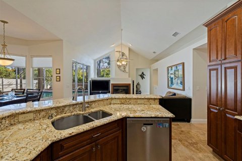 Villa ou maison à vendre à Palm Harbor, Floride: 4 chambres, 243.31 m2 № 2431121 - photo 11