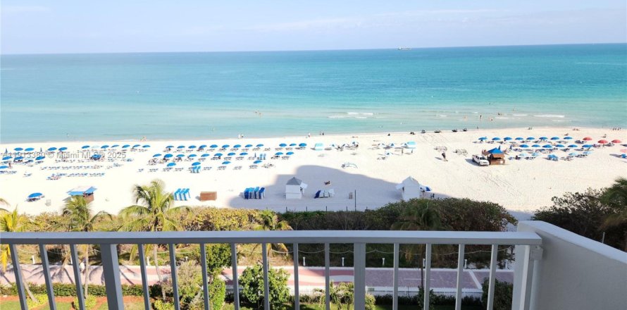 Condo à Miami Beach, Floride, 2 chambres  № 1969453