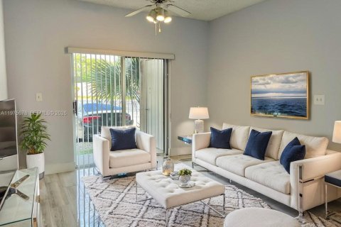 Condo à Pembroke Pines, Floride, 2 chambres  № 2041078