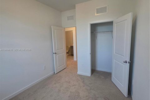 Adosado en alquiler en Florida City, Florida, 3 dormitorios, 128.3 m2 № 2030728 - foto 29