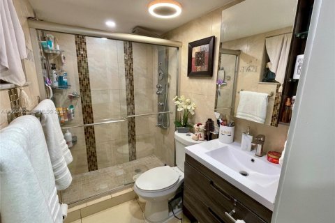 Купить кондоминиум в Майами, Флорида 3 спальни, 102.1м2, № 2027994 - фото 10