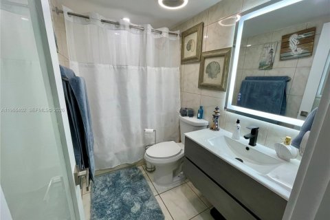 Купить кондоминиум в Майами, Флорида 3 спальни, 102.1м2, № 2027994 - фото 12