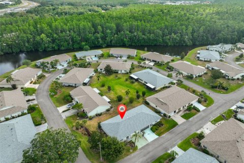 Condominio en venta en Sun City Center, Florida, 2 dormitorios, 111.76 m2 № 1676082 - foto 3