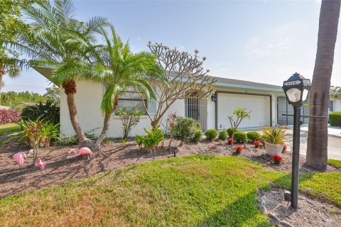 Condominio en venta en Sun City Center, Florida, 2 dormitorios, 111.76 m2 № 1676082 - foto 2