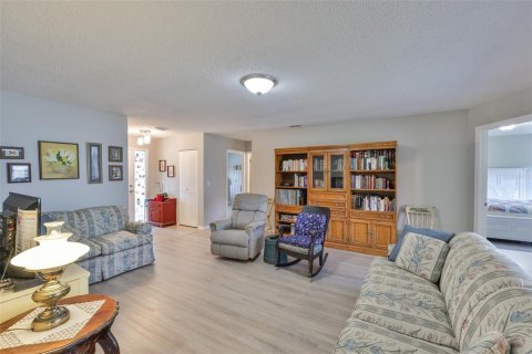 Condominio en venta en Sun City Center, Florida, 2 dormitorios, 111.76 m2 № 1676082 - foto 15