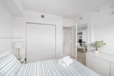 Condominio en venta en Miami, Florida, 2 dormitorios, 106.19 m2 № 2154890 - foto 20
