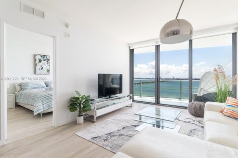 Condominio en venta en Miami, Florida, 2 dormitorios, 106.19 m2 № 2154890 - foto 7