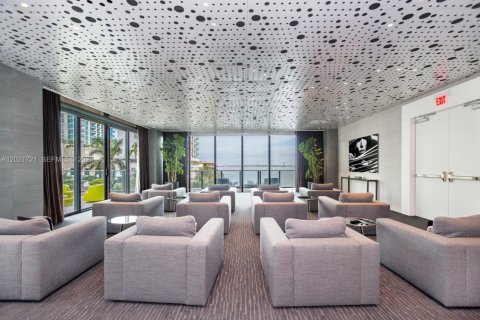 Condominio en venta en Miami, Florida, 2 dormitorios, 106.19 m2 № 2154890 - foto 30