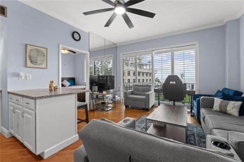 Copropriété à vendre à Tampa, Floride: 1 chambre, 45.89 m2 № 2399207 - photo 10