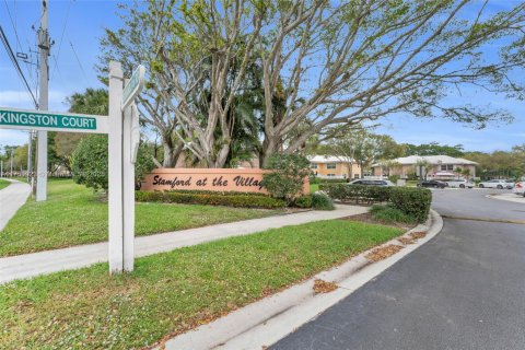 Townhouse in West Palm Beach, Florida 2 bedrooms, 125.42 sq.m. № 1692142 - photo 25