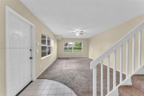 Townhouse in West Palm Beach, Florida 2 bedrooms, 125.42 sq.m. № 1692142 - photo 6