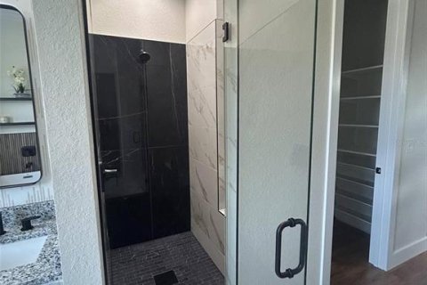 Купить виллу или дом в Норт-Порт, Флорида 9 комнат, 181.62м2, № 2221710 - фото 21