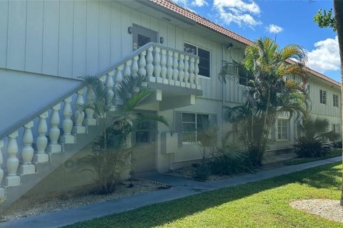 Condominio en venta en Oakland Park, Florida, 1 dormitorio, 65.87 m2 № 2146321 - foto 18