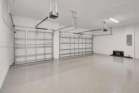 House in Fort Myers, Florida 3 bedrooms № 2045818 - photo 17