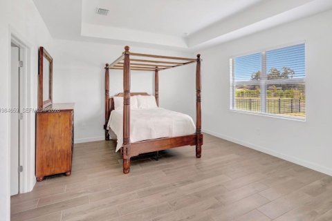 House in Fort Myers, Florida 3 bedrooms № 2045818 - photo 14