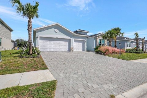 House in Fort Myers, Florida 3 bedrooms № 2045818 - photo 3