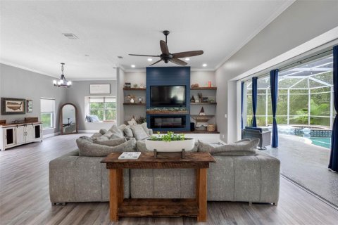 Villa ou maison à vendre à Tarpon Springs, Floride: 5 chambres, 340.02 m2 № 2238514 - photo 3