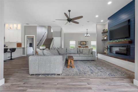 Villa ou maison à vendre à Tarpon Springs, Floride: 5 chambres, 340.02 m2 № 2238514 - photo 4