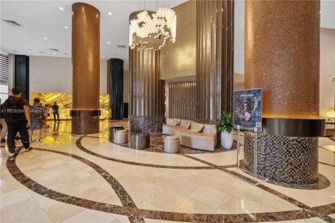 Condominio en venta en Sunny Isles Beach, Florida, 51.19 m2 № 1281836 - foto 22