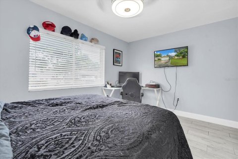 Casa en venta en Saint Petersburg, Florida, 4 dormitorios, 122.91 m2 № 1910117 - foto 21