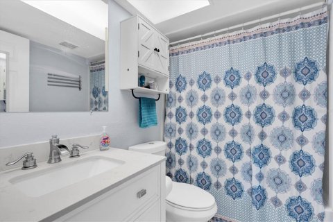 Casa en venta en Saint Petersburg, Florida, 4 dormitorios, 122.91 m2 № 1910117 - foto 22
