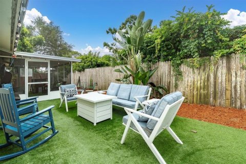 Casa en venta en Saint Petersburg, Florida, 4 dormitorios, 122.91 m2 № 1910117 - foto 30