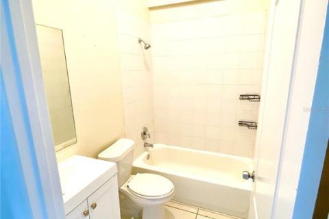 House in Orlando, Florida 3 bedrooms, 99.87 sq.m. № 1883239 - photo 11