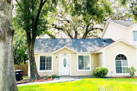 House in Orlando, Florida 3 bedrooms, 99.87 sq.m. № 1883239 - photo 1