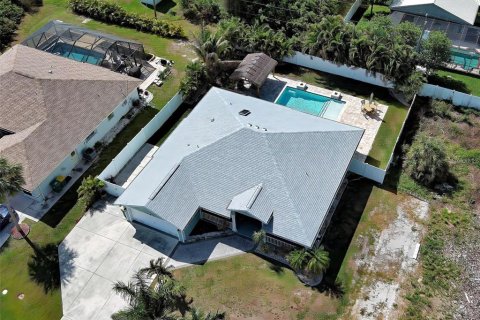 Villa ou maison à vendre à Port Charlotte, Floride: 3 chambres, 168.62 m2 № 2399156 - photo 7