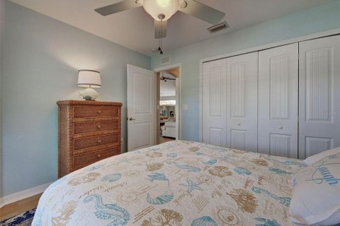 Villa ou maison à vendre à Port Charlotte, Floride: 3 chambres, 168.62 m2 № 2399156 - photo 15
