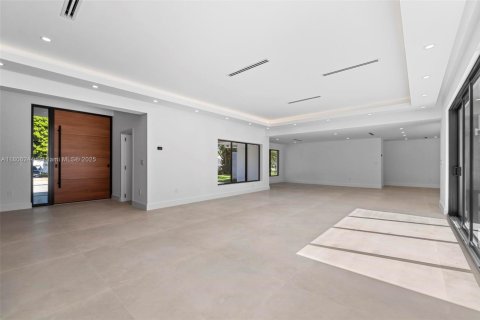 Villa ou maison à louer à Pinecrest, Floride: 5 chambres № 1747919 - photo 17
