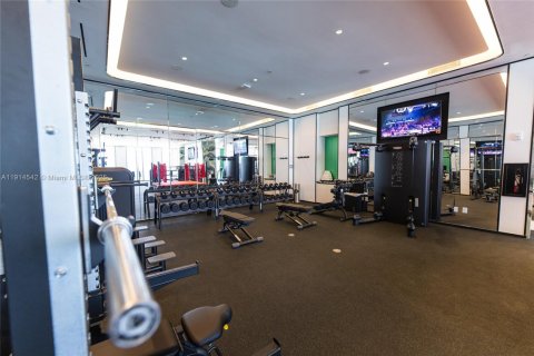 Condominio en venta en Sunny Isles Beach, Florida, 7 dormitorios, 928.37 m2 № 1970025 - foto 30