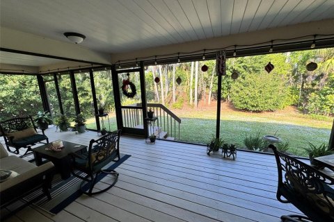 House in Sarasota, Florida 3 bedrooms, 149.94 sq.m. № 2122153 - photo 18