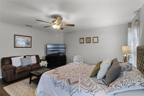 House in Haines City, Florida 4 bedrooms, 157.75 sq.m. № 1845032 - photo 17