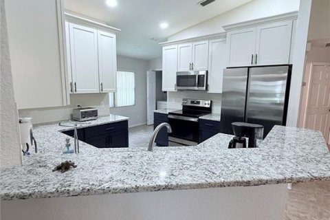 House in Lakeland, Florida 2 bedrooms, 111.76 sq.m. № 1797195 - photo 7
