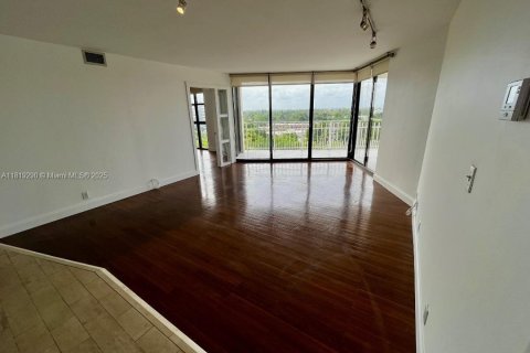 Condominio en alquiler en Miami, Florida, 2 dormitorios, 121.89 m2 № 1781792 - foto 14