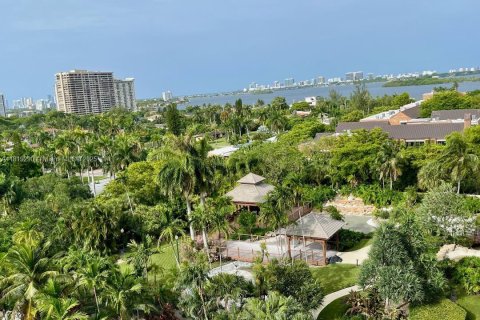 Condominio en alquiler en Miami, Florida, 2 dormitorios, 121.89 m2 № 1781792 - foto 19