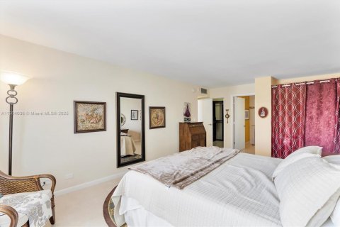 Condominio en venta en Sunny Isles Beach, Florida, 2 dormitorios, 138.24 m2 № 1955318 - foto 23