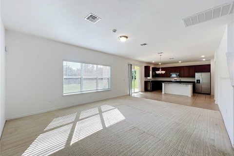House in Oakland, Florida 4 bedrooms, 265.14 sq.m. № 2329210 - photo 9