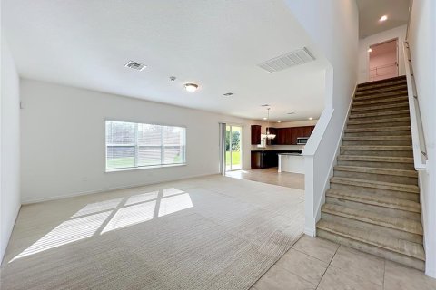 House in Oakland, Florida 4 bedrooms, 265.14 sq.m. № 2329210 - photo 7