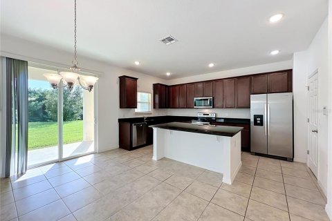 House in Oakland, Florida 4 bedrooms, 265.14 sq.m. № 2329210 - photo 11