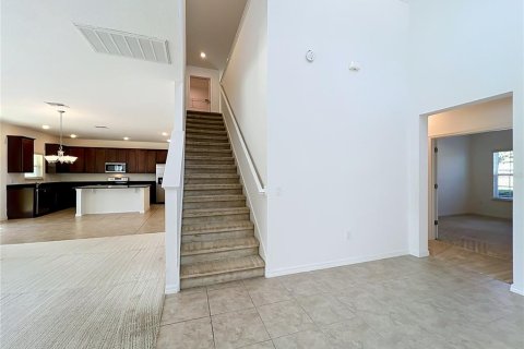 House in Oakland, Florida 4 bedrooms, 265.14 sq.m. № 2329210 - photo 8