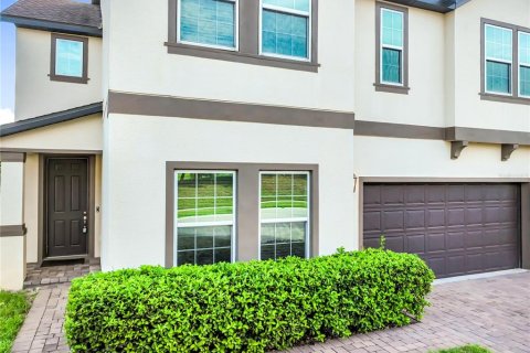House in Oakland, Florida 4 bedrooms, 265.14 sq.m. № 2329210 - photo 3