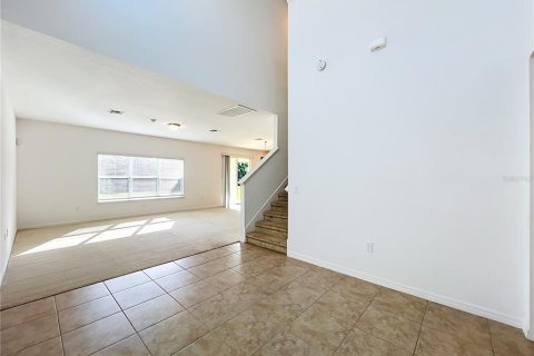 House in Oakland, Florida 4 bedrooms, 265.14 sq.m. № 2329210 - photo 6