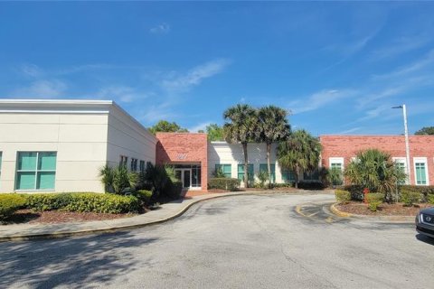 Propiedad comercial en alquiler en Orlando, Florida № 1904872 - foto 3