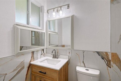 Condominio en venta en Sarasota, Florida, 2 dormitorios, 87.14 m2 № 1907648 - foto 23