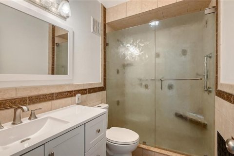 Condominio en venta en Sarasota, Florida, 2 dormitorios, 87.14 m2 № 1907648 - foto 18